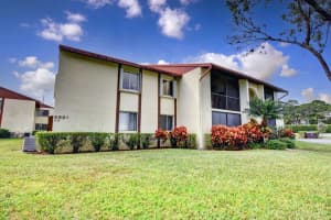 4991 Sable Pine Cir APT D2, West Palm Beach, FL 33417, Sold 03/10/21