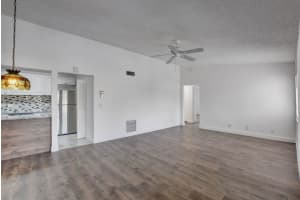 4991 Sable Pine Cir APT D2, West Palm Beach, FL 33417, Sold 03/10/21