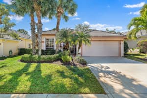 4986 SE Devenwood Way, Stuart, FL 34997, Sold 03/24/21
