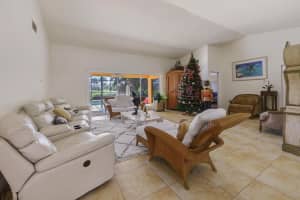 8896 SE Harbor Island Way, Hobe Sound, FL 33455, Sold 03/18/21