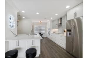 731 NE 12th Terrace APT 7, Boynton Beach, FL 33435, Sold 04/15/21