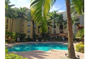 MLS# R10691400, West Palm Beach, Florida 33401