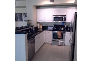 MLS# R10691400, West Palm Beach, Florida 33401