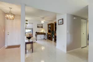 10263 N Circle Lake Dr, Boynton Beach, FL 33437, Sold 03/29/21