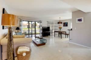 10263 N Circle Lake Dr, Boynton Beach, FL 33437, Sold 03/29/21