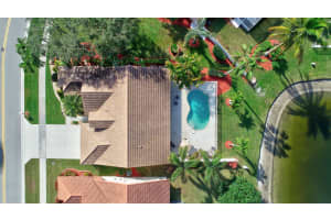 3889 Summer Chase Ct, Lake Worth, FL 33467, Sold 03/19/21