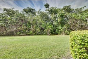 815 W Boynton Beach Blvd, Boynton Beach, FL 33426, Sold 03/16/21