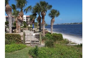 7030 Half Moon Cir, Hypoluxo, FL 33462, Sold 05/03/21