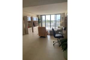 2860 S Ocean Blvd, Palm Beach, FL 33480, Sold 05/11/21