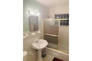 5772 Haverhill Rd, West Palm Beach, FL 33407, Sold 05/11/21