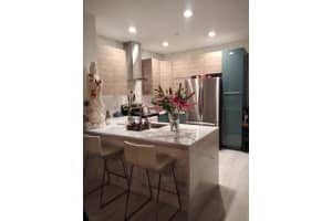 118 N Longport Cir APT D1, Delray Beach, FL 33444, Sold 06/04/21