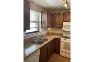 890 N Federal Hwy, Lantana, FL 33462, Sold 03/05/21