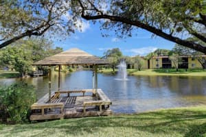 812 SW 9th St Cir, Boca Raton, FL 33486, Sold 04/02/21