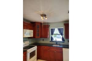 417 SW Natura Ave, Deerfield Beach, FL 33441, Sold 05/10/21