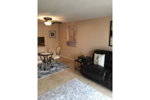 480 Executive Center Dr #2m, West Palm Beach, FL 33401, Sold 03/16/21