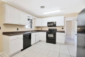 5588 Souchak Dr, West Palm Beach, FL 33413, Sold 04/28/21