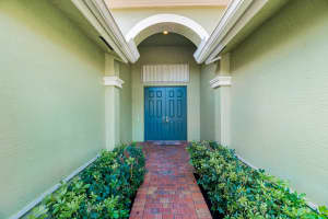 9255 Isles Cay Dr, Delray Beach, FL 33446, Sold 05/12/21