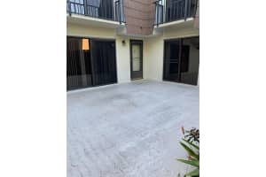 5833 SE Riverboat Dr, Stuart, FL 34997, Sold 04/01/21