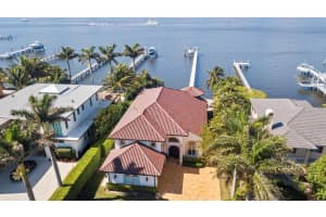 919 N Atlantic Dr, Lantana, FL 33462, Sold 04/26/21