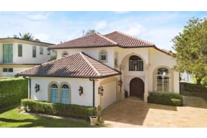 919 N Atlantic Dr, Lantana, FL 33462, Sold 04/26/21