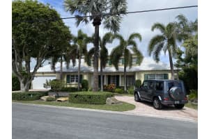 1125 Island Dr, Delray Beach, FL 33483, Sold 04/01/21