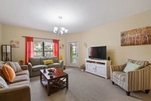 100 Uno Lago Dr, North Palm Beach, FL 33408, Sold 03/31/21