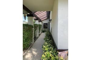 4983 Boxwood Cir, Boynton Beach, FL 33436, Sold 05/28/21