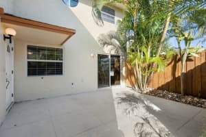 717 US-1, Jupiter, FL 33477, Sold 03/30/21