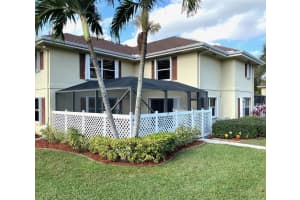 28 Clinton Ct, Royal Palm Beach, FL 33411, Sold 04/16/21