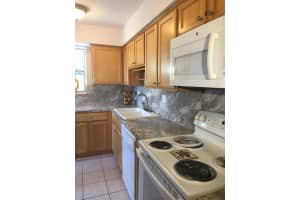 522 NW 50th Ave, Delray Beach, FL 33445, Sold 04/23/21