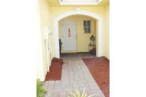 673 Imperial Lake Rd, West Palm Beach, FL 33413, Sold 04/06/21