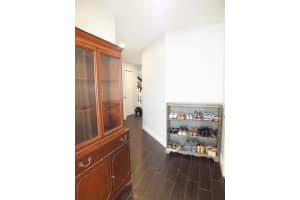 673 Imperial Lake Rd, West Palm Beach, FL 33413, Sold 04/06/21