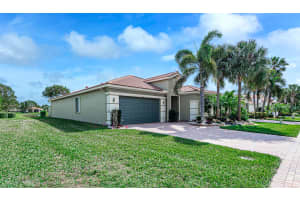 9841 Isles Cay Dr, Delray Beach, FL 33446, Sold 03/25/21