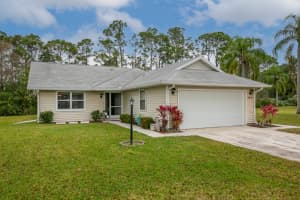 6830 SE Lillian Ct, Stuart, FL 34997, Sold 04/21/21
