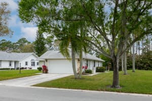 6830 SE Lillian Ct, Stuart, FL 34997, Sold 04/21/21
