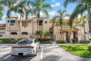 6526 Via Regina, Boca Raton, FL 33433, Sold 03/31/21
