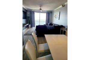 616 Clearwater Park Rd, West Palm Beach, FL 33401, Sold 04/15/21