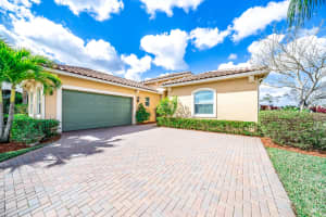 3033 Strada Court, Royal Palm Beach, FL 33411, Sold 03/31/21