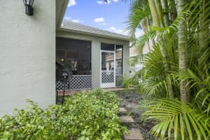 7865 15th Ln, Vero Beach, FL 32966, Sold 04/28/21