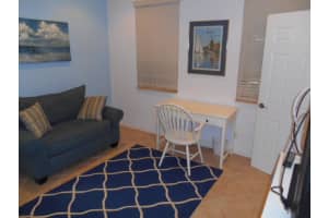 128 W Royal Palm Cir, Jupiter, FL 33458, Sold 04/27/21