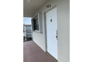 2006 S Federal Hwy, Boynton Beach, FL 33435, Sold 04/09/21
