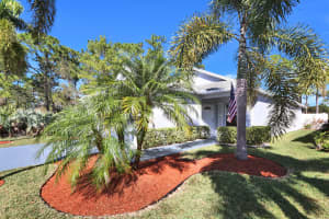 7903 SE Sugar Pines Way, Hobe Sound, FL 33455, Sold 04/19/21