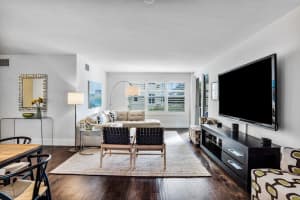 100 N Ocean Blvd, Delray Beach, FL 33483, Sold 04/12/21