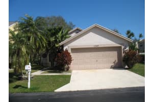1042 Fairfax Cir W, Boynton Beach, FL 33436, Sold 04/15/21
