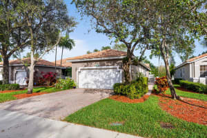 2860 E Aragon Blvd, Sunrise, FL 33313, Sold 04/16/21
