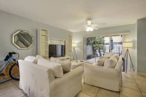 146 Seabreeze Cir, Jupiter, FL 33477, Sold 04/08/21
