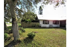 4232 SE Jacaranda St, Stuart, FL 34997, Sold 03/31/21