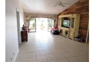 4232 SE Jacaranda St, Stuart, FL 34997, Sold 03/31/21
