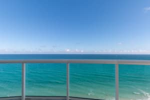 4600 N Ocean Dr, Riviera Beach, FL 33404, Sold 05/11/21