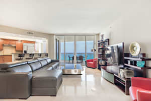 4600 N Ocean Dr, Riviera Beach, FL 33404, Sold 05/11/21